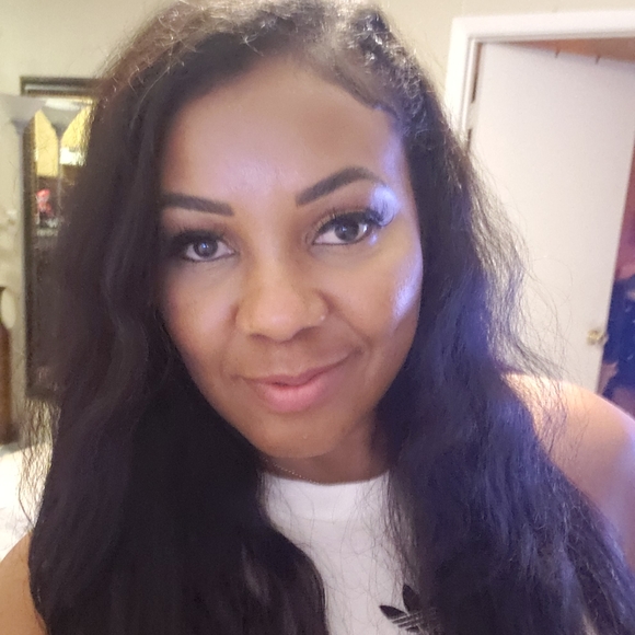 Meet your Posher, Dania - Picture 2 of 2